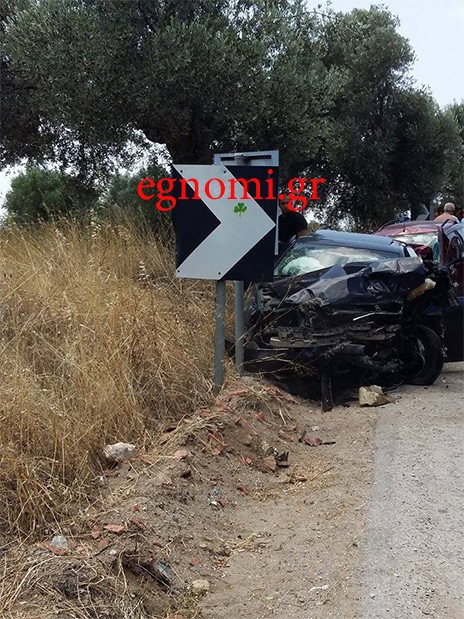 Νεκρός ο οδηγός του ΙΧ από τη μετωπική σύγκρουση στην Ερέτρια