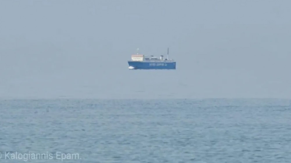 ΚΥΜΗ: Πλοίο έγινε ...ιπτάμενο - Ποιο είναι το φαινόμενο Fata Morgana