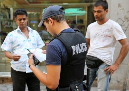 Συνελήφθη παράνομος και πλαστογράφος αλλοδαπός