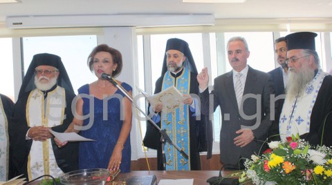 Όρκος με υποσχέσεις από την Αμφιτρίτη Αλημπατέ