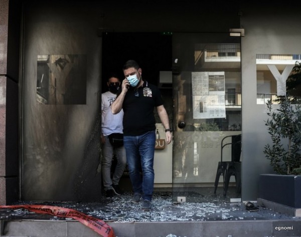Χαρδαλιάς για εμπρηστική επίθεση: Άνανδρα θρασύμια (VIDEO)