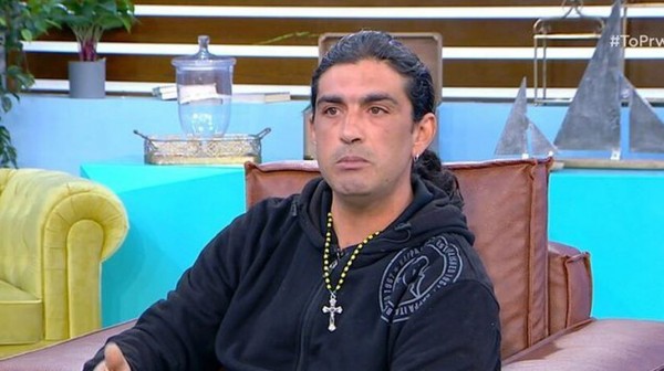 Μανώλης: Από το λαγούμι της Κορινθίας ...σε διαμέρισμα του Πειραιά