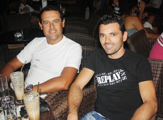 Θέλουν να παντρευτούν!