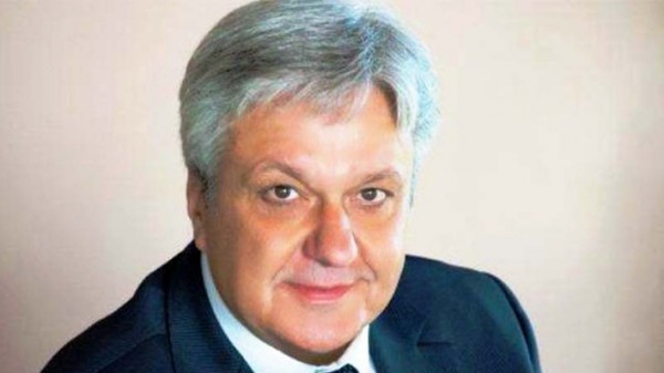 ΔΙΚΗ ΘΩΜΑ: Δύο διακοπές από δύο ...ζαλάδες