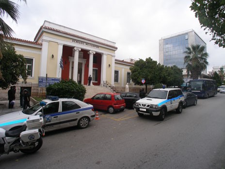 Τηλεφώνημα στη Γνώμη για βόμβα στα δικαστήρια!