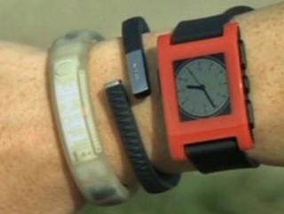 Eξυπνο ρολόι χειρός