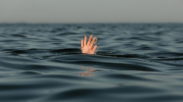 Ολα έγιναν μέσα σε λίγα λεπτά: Τι κατέθεσε η μητέρα του 7χρονου Νικόλα που πνίγηκε στη θάλασσα