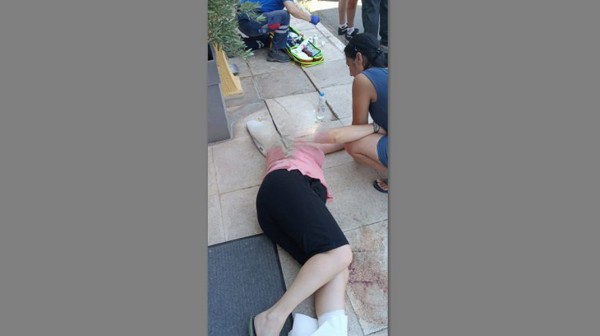 ΨΑΧΝΑ - ΚΑΤΑΓΓΕΛΙΑ: Γυναίκα έσπασε το πόδι της και περίμενε τρεις ώρες να έρθει το ασθενοφόρο