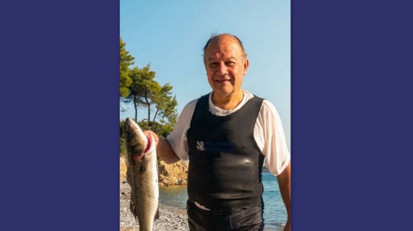 ΠΑΝΑΓΙΩΤΗΣ ΤΖΑΦΕΡΟΣ: Έβγαλε λαβράκι ο δημοτικός σύμβουλος του Δήμου Χαλκιδέων