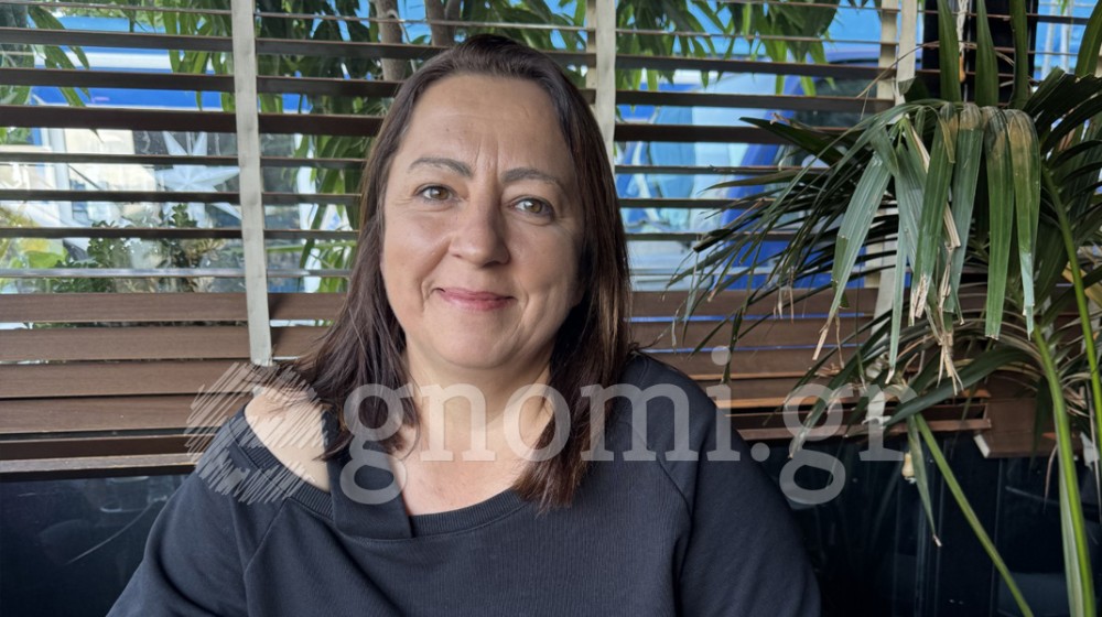 ΧΑΛΚΙΔΑ: Η Ρωσίτσα συνεχίζει να γελάει με ...Κατακουζίνα και γκαρσόνα