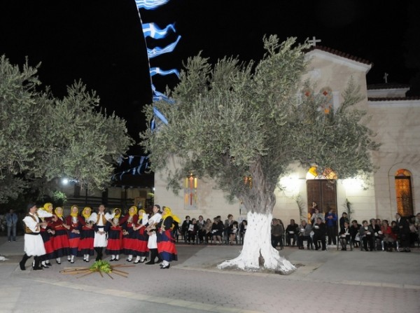 Πανηγύρι με παραδοσιακό φαγητό και χορούς στο Ορφανοτροφείο