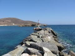 Ναι στους κυματοθραύστες