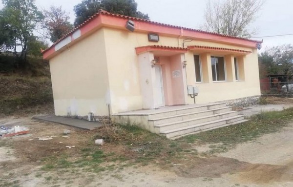 ΚΑΤΩ ΣΕΤΑ: Επισκευάζεται μετά από χρόνια το κτήριο του πρώην Δημοτικού Σχολείου