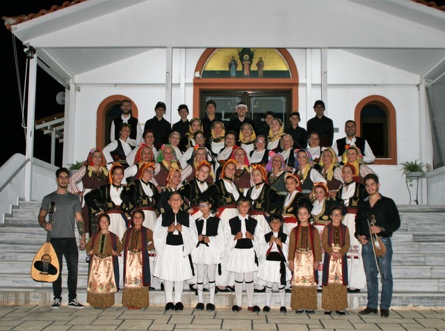 Αποκριάτικο Γαϊτανάκι από παιδιά της Χαλκίδας στην εκπομπή του Παπαδάκη στον ΑΝΤ-1