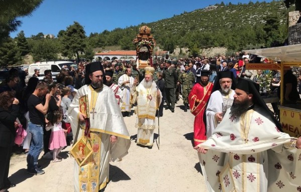 ΦΥΛΛΑ: Πανηγύρισε και φέτος σε αναστάσιμο κλίμα το μοναστήρι του Αγίου Γεωργίου Αρμά