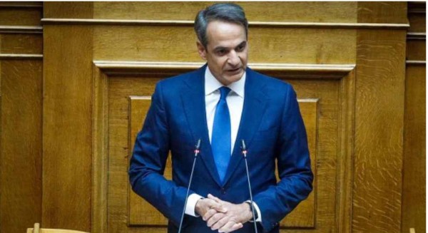 Μητσοτάκης: Αυξήσεις στο Δημόσιο από το νέο έτος και φοροελαφρύνσεις