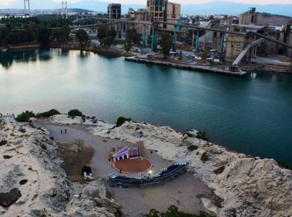 Χοροθεατρική παράσταση στο Θέατρο της Αυλιδείας Αρτέμιδας