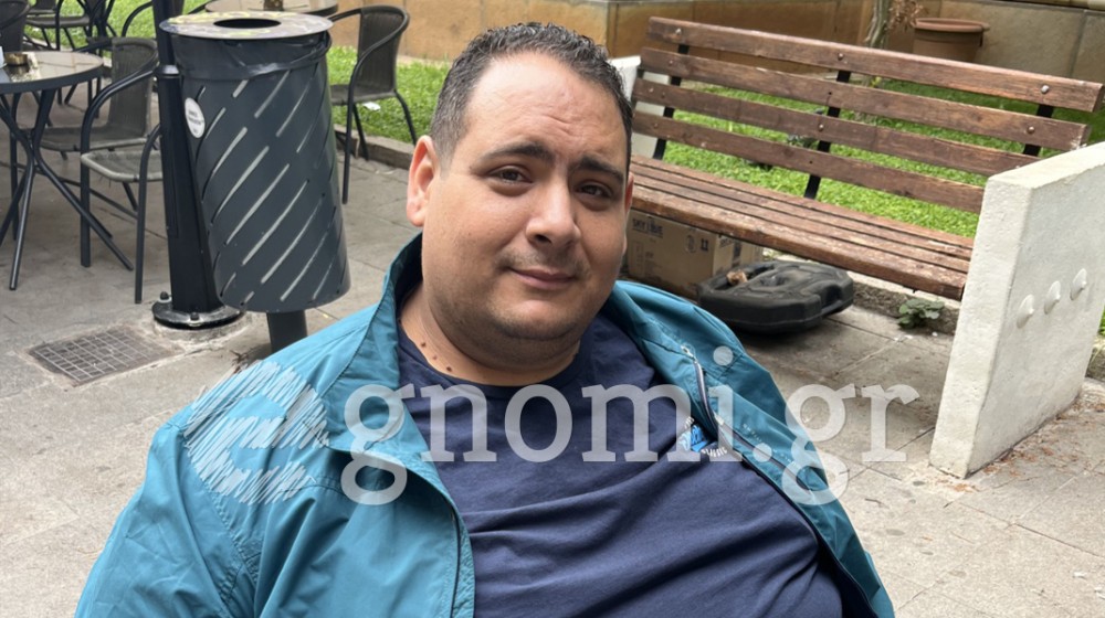 Ηρθε από τη Στενή στη Χαλκίδα για καφεδάκι και μίλησε για τις ...δυσκολίες της δουλειάς του!