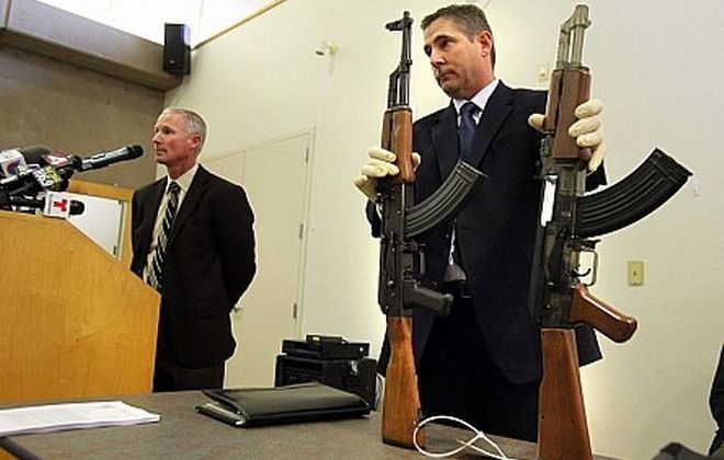 Κρατούσε πλαστικό όπλο και τον ...γάζωσαν με σφαίρες αστυνομικοί