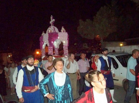 Πανηγυρικός εσπερινός και περιφορά της εικόνας της Παναγίας