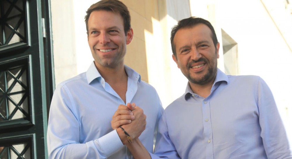 ΕΚΛΟΓΕΣ ΣΥΡΙΖΑ: Ο Νίκος Παππάς έδωσε τα χέρια με τον Στέφανο Κασσελάκη