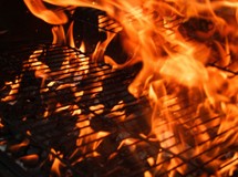 Mπάρμπεκιου σήμανε συναγερμό στα Φύλλα