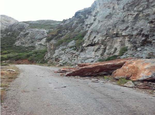Αναφορά στον Φάνη Σπανό με αιχμές κατά του Μπουραντά  για το πρόβλημα στον οικισμό Χιλή της Κύμης