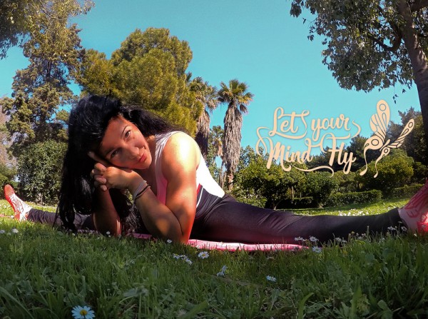 ΣΤΑΥΡΟΥΛΑ ΝΗΣΙΔΟΥ: Γίνε yoga lover - Υπάρχει λόγος!