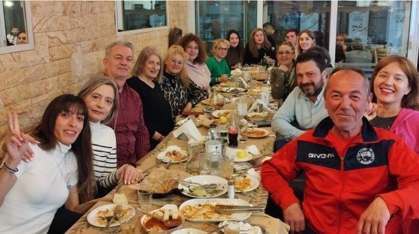 Βραδιά ελληνικής φιλοξενίας στη Χαλκίδα για Ισπανούς εκπαιδευτικούς