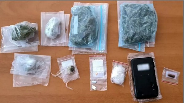 ΑΓΙΟΣ ΚΩΝΣΤΑΝΤΙΝΟΣ: Συνελήφθη άντρας με ναρκωτικά και ζυγαριά ακριβείας