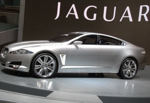 Στον Πετρόπουλο η Jaguar