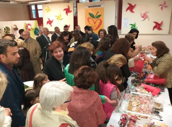 Ο Μητροπολίτης στα εγκαίνια του πασχαλινού μπαζάρ του ιδρύματος Γεωργιάδη