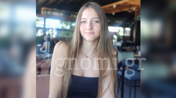 Νάντια Τζαχόλλι: Εργασία και χαρά για το κορίτσι με τα υπέροχα μάτια