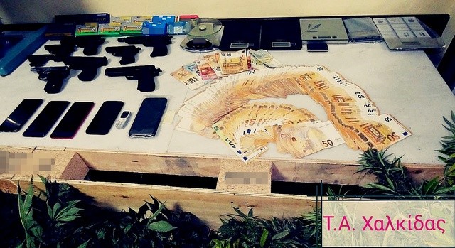 ΑΣΦΑΛΕΙΑ ΧΑΛΚΙΔΑΣ: Εξάρθρωσε τρεις συμμορίες καλλιέργειας και διακίνησης ναρκωτικών- Συνελήφθησαν 25 άτομα