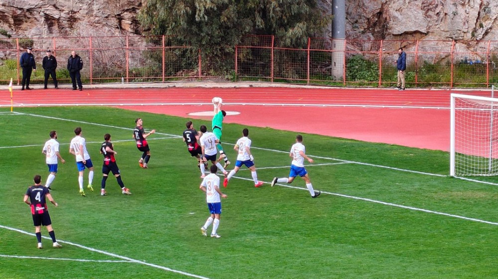 ΔΟΞΑ ΒΥΡΩΝΑ-ΑΜΑΡΥΝΘΙΑΚΟΣ 7-2: Βαριά ήττα στην Αθήνα - Δέχθηκε 4 γκολ σε 6 λεπτά!