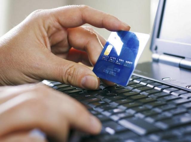 Τέρμα στις ανώνυμες ηλεκτρονικές πληρωμές