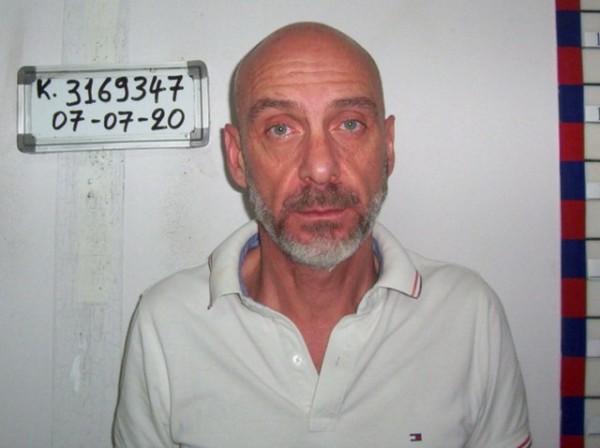 ΔΑΣΚΑΛΟΣ ΕΡΕΤΡΙΑ ΑΝΗΛΙΚΗ: Στη δημοσιότητα τα στοιχεία του κατηγορούμενου (pic)