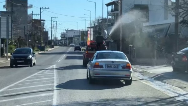 ΘΕΟΦAΝΕΙΑ: Αγιασμός με υδροφόρα στο Λιανοκλάδι