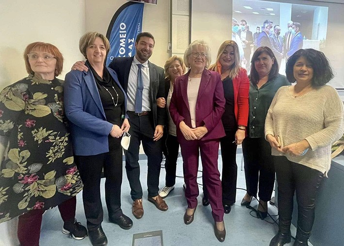 ΝΟΣΟΚΟΜΕΙΟ ΧΑΛΚΙΔΑΣ: Με χαμόγελα αποχαιρέτησαν τον Διοικητή