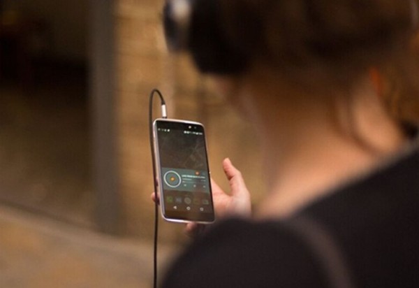 Ακρόαση οριζόντια, κάθετη και ανάποδη!