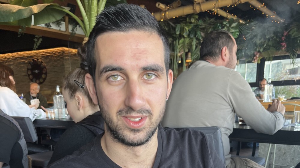 ΧΑΛΚΙΔΑ: Ο Κώστας χαίρεται που ξεσηκώθηκε ο κόσμος για τα Τέμπη