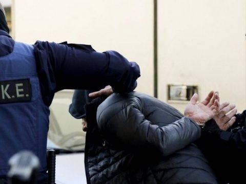 22χρονος Αλβανός εκβίαζε 14χρονη Ελληνίδα με γυμνές φωτογραφίες της