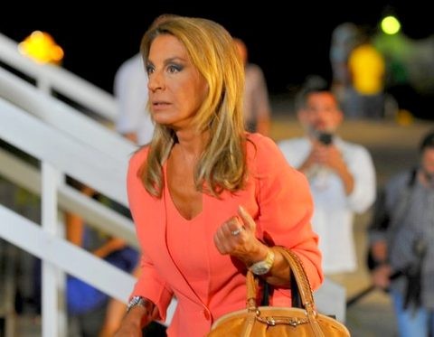 Πάτωσε η Ολγα Τρέμη στην πρεμιέρα της στην ΕΡΤ