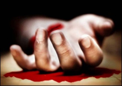 ΚAPYΣTOΣ: Έκοψε τις φλέβες του με ξυραφάκι