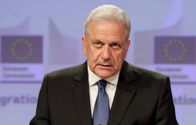 Ζήτησε έρευνα η Κομισιόν για τυχόν εμπλοκή του Δημήτρη Αβραμόπουλου στο σκάνδαλο με το Κατάρ