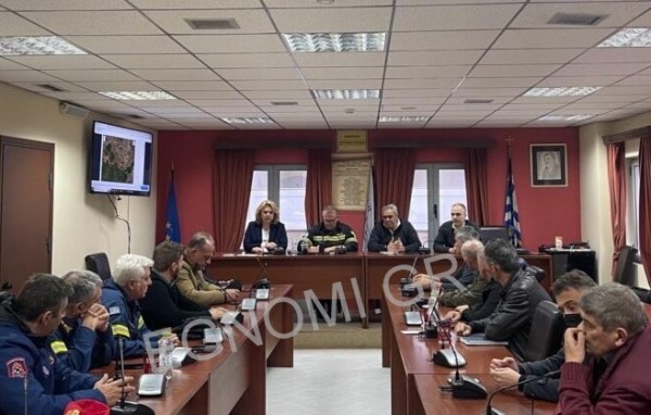 ΣΕΙΣΜΟΣ ΨΑΧΝΑ ΕΥΒΟΙΑ: Αυτές είναι οι ζημιές που έχουν καταγραφεί - Δύο ...κίτρινα σπίτια στην Τριάδα