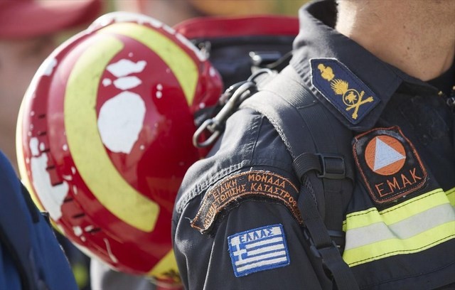 Δήμος Φυλής: Αυτοκίνητο έπεσε σε γκρεμό - Νεκρός ο οδηγός