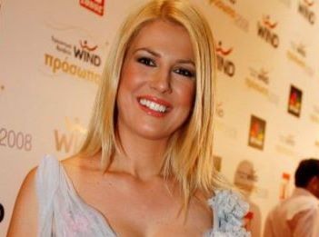 Πάει για δεύτερο παιδί η Ράνια Θρασκιά