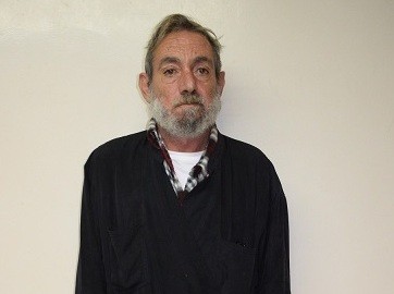 Αυτός είναι ο παπάς που κατηγορείται για τον βιασμό της 12χρονης