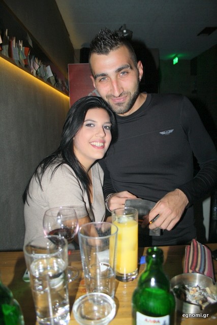 Τους ένωσε το facebook